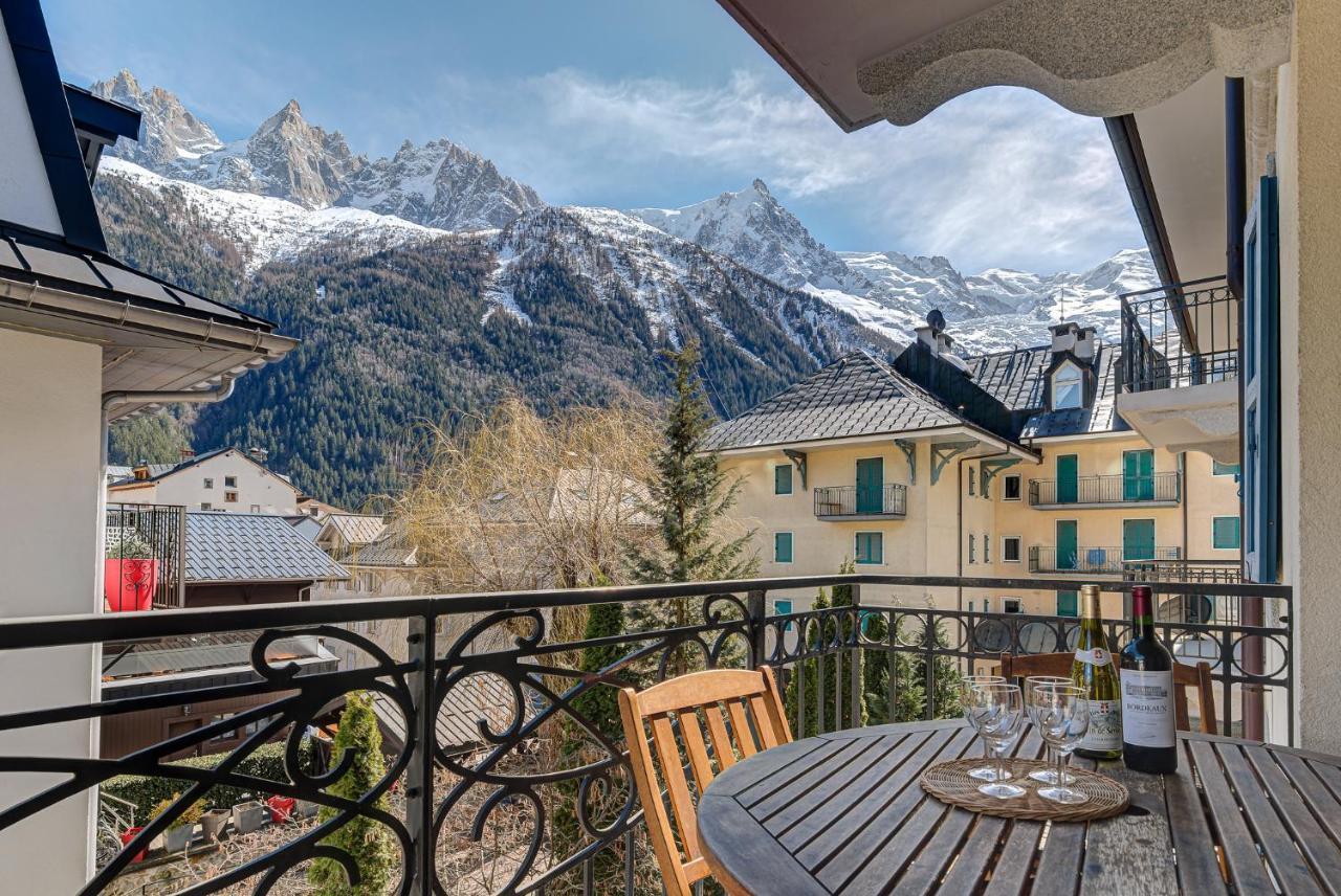 Apartment Le Paradis 2 - Alpes Travel - Central Chamonix Extérieur photo